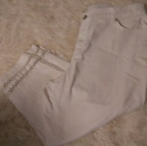 CJ Banks Capri white size 18w with cuff detail